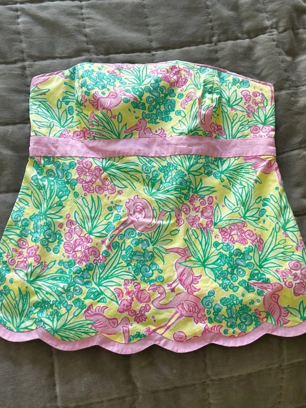 LILLY PULITZER PINK GREEN FLAMINGO STRAPLESS TOP SIZE 2 - Picture 9 of 9